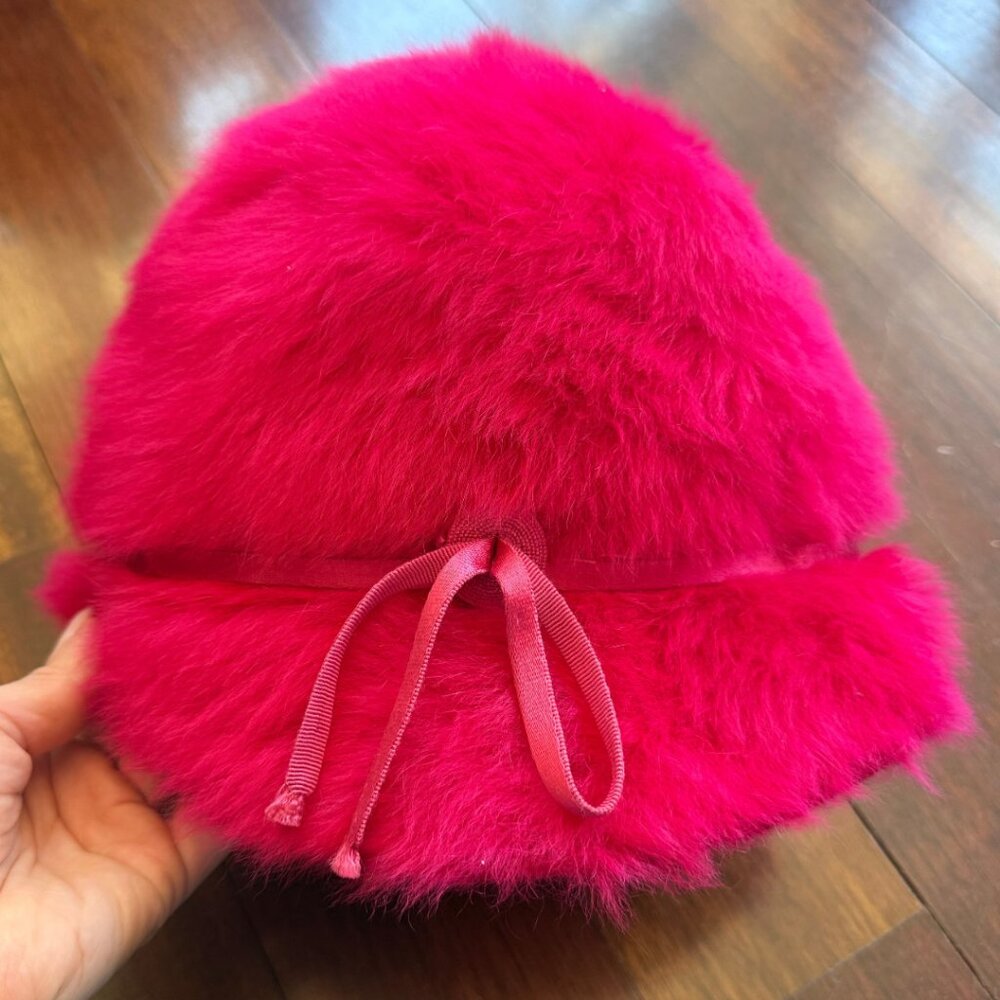 Vintage 1950s-60s Pierre Balmain Paris Licensed Couture Hot Pink Fur Cloche Hat